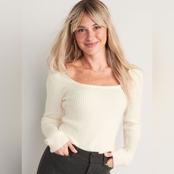 NWT Old Navy Square Neckline Sweater - Picture 1 of 9